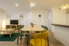 Ferienwohnung in Valencia - Apt with Fluffy Beds & Private Patio Ferienwohnung in Valencia - Apt with Fluffy Beds & Private Patio