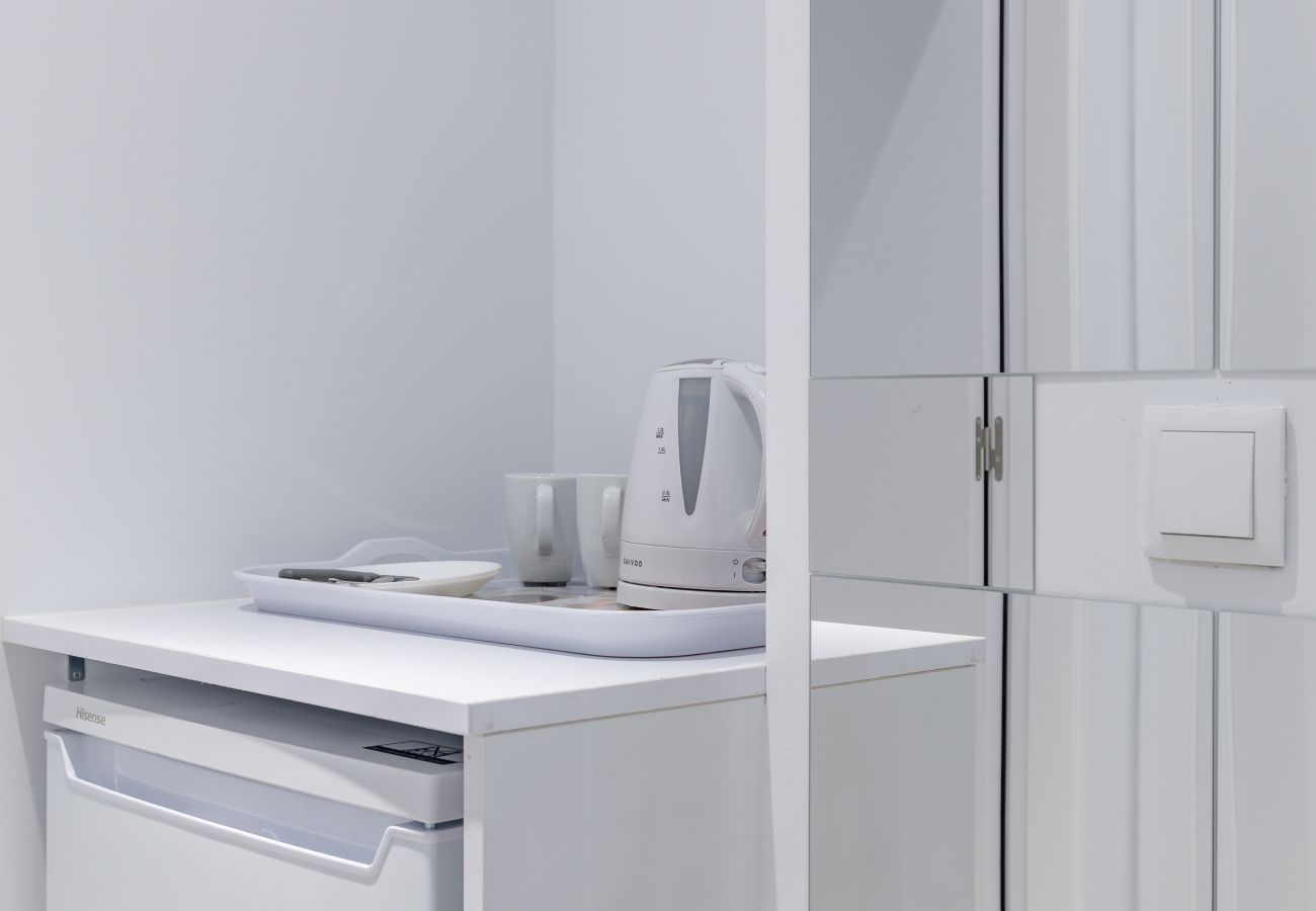 Zimmeranmietung in Valencia - ≬ Clean & Cozy Room close to City Centre ≬