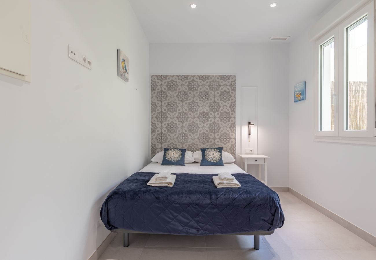 Aparthotel in Valencia - ⍟ Sunny/ Private Terrace/ Wheelchair access ⍟