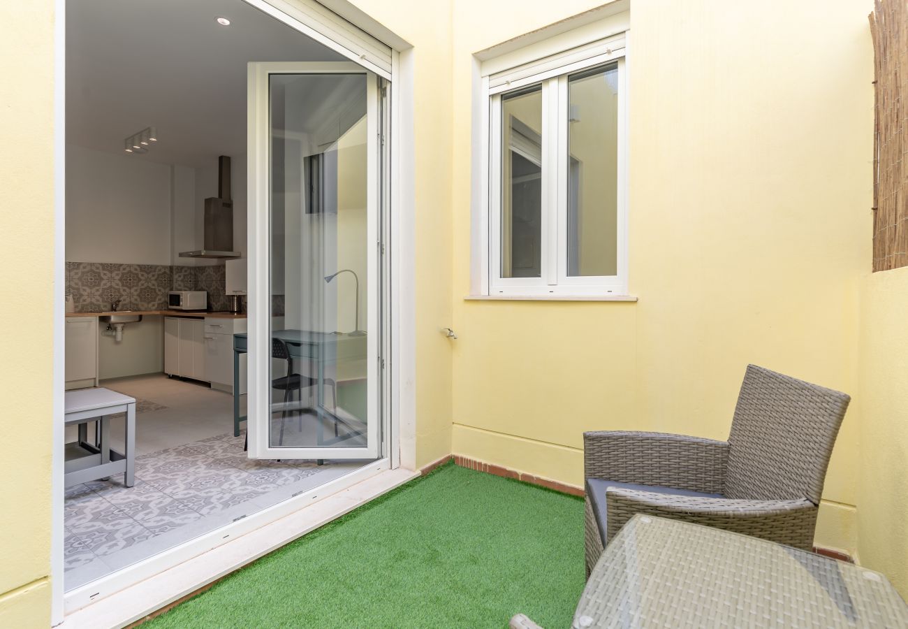 Aparthotel in Valencia - ⍟ Sunny/ Private Terrace/ Wheelchair access ⍟