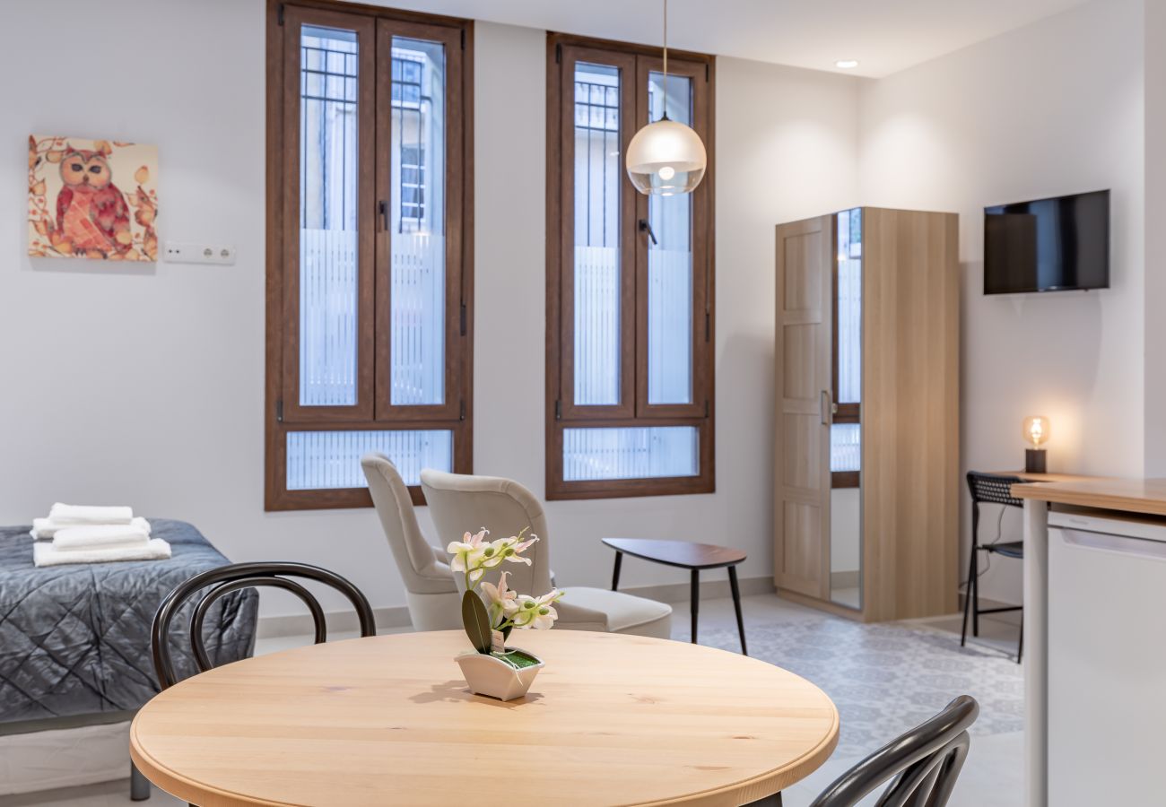 Aparthotel in Valencia - ⚜ Gorgeous Apartment close to City Centre ⚜