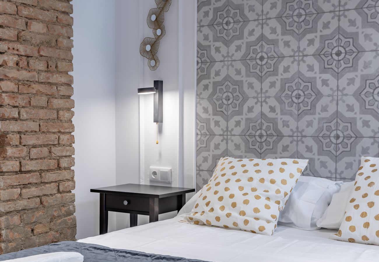 Aparthotel in Valencia - ⚜ Gorgeous Apartment close to City Centre ⚜