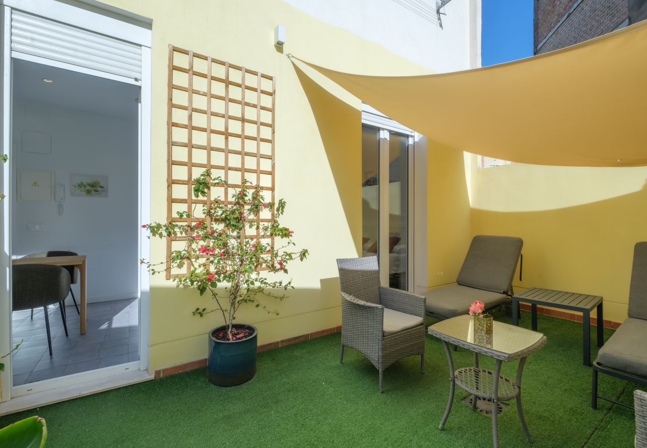 Aparthotel in Valencia - ꔚ Marvellous Apt. with a Large Private Terrace ꔚ