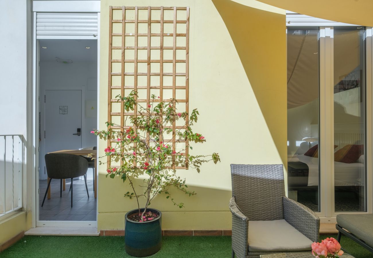 Aparthotel in Valencia - ꔚ Marvellous Apt. with a Large Private Terrace ꔚ