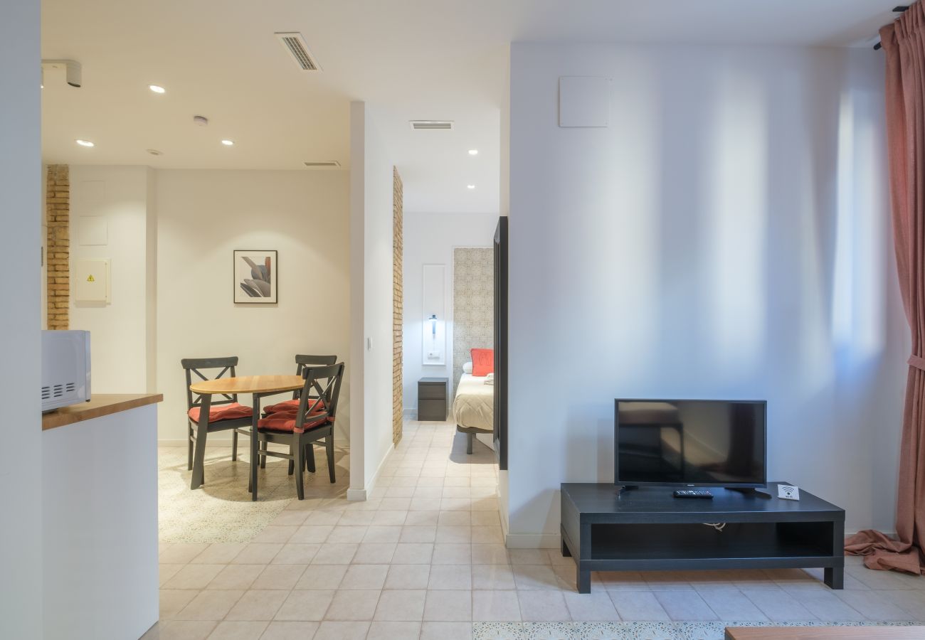 Aparthotel in Valencia - ❈Clean & Tranquil Apartment close to City Centre❈