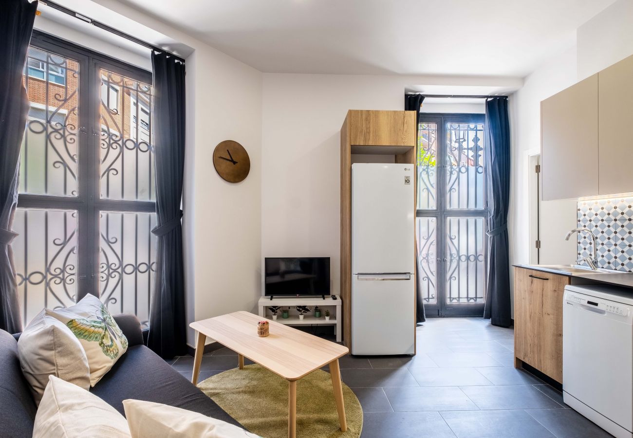 Ferienwohnung in Valencia - 🌱Charming and Comfortable Apt. with Inviting Atmosphere🌱