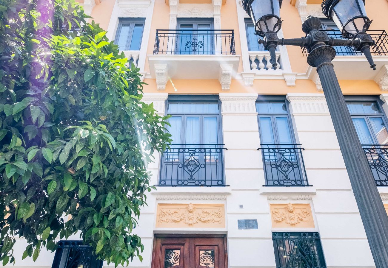 Ferienwohnung in Valencia - 🌜Quality Apartment with Homely Decor🌛