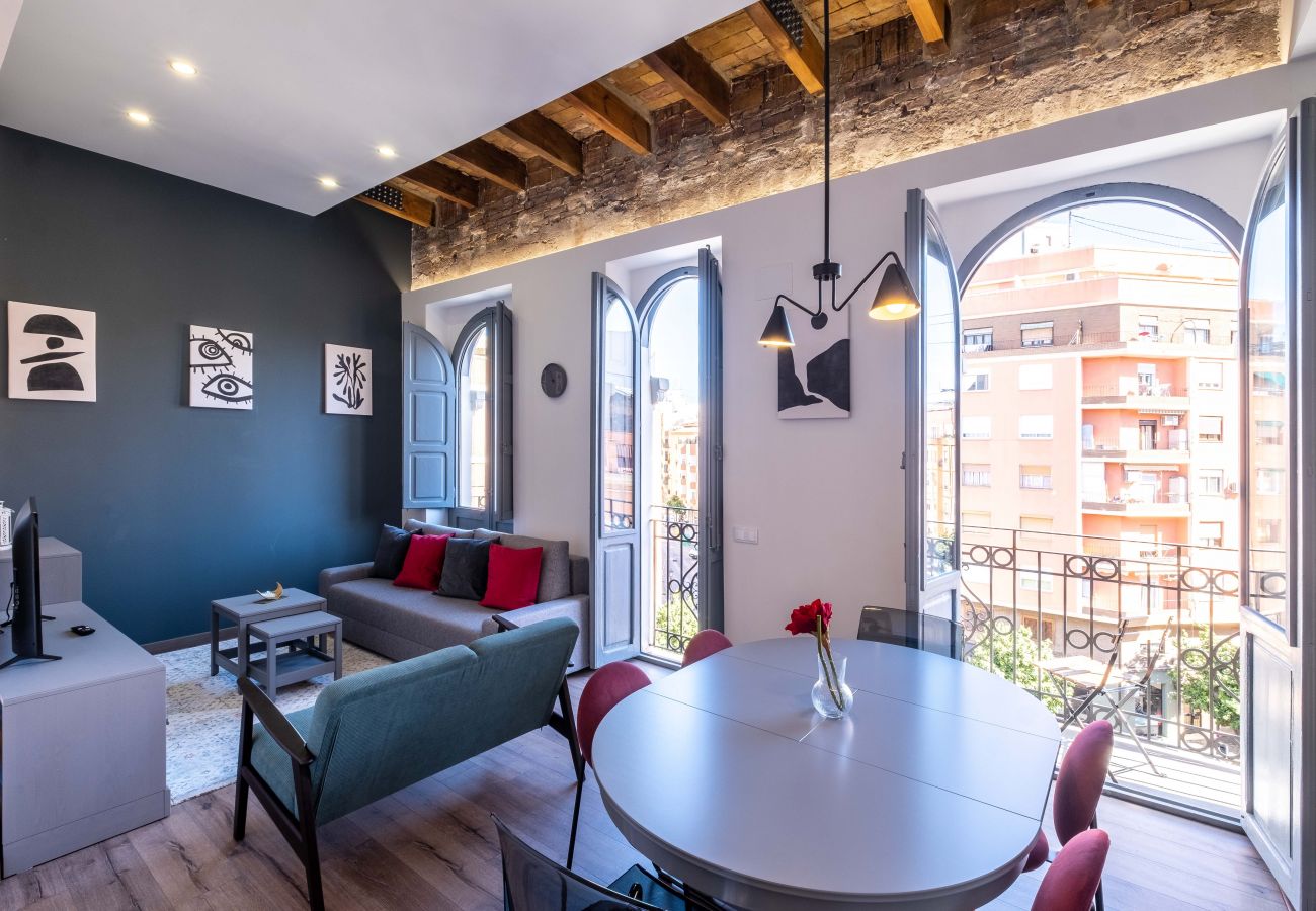 Ferienwohnung in Valencia - Spacious Penthouse with Massive Terrace