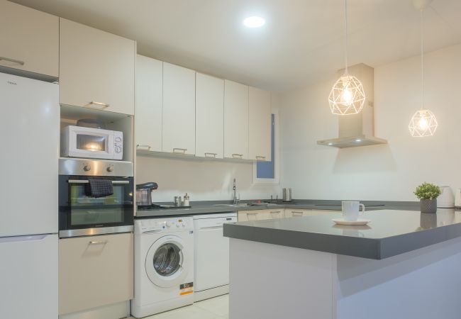 Apartamento en Valencia - ♠ Bright, Clean & Very Comfortable Apartment ♠