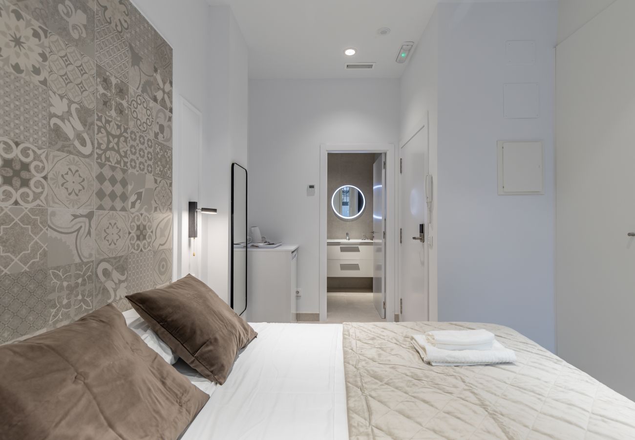 Alquiler por habitaciones en Valencia - ≼ Clean & Cozy Room close to City Centre ≽