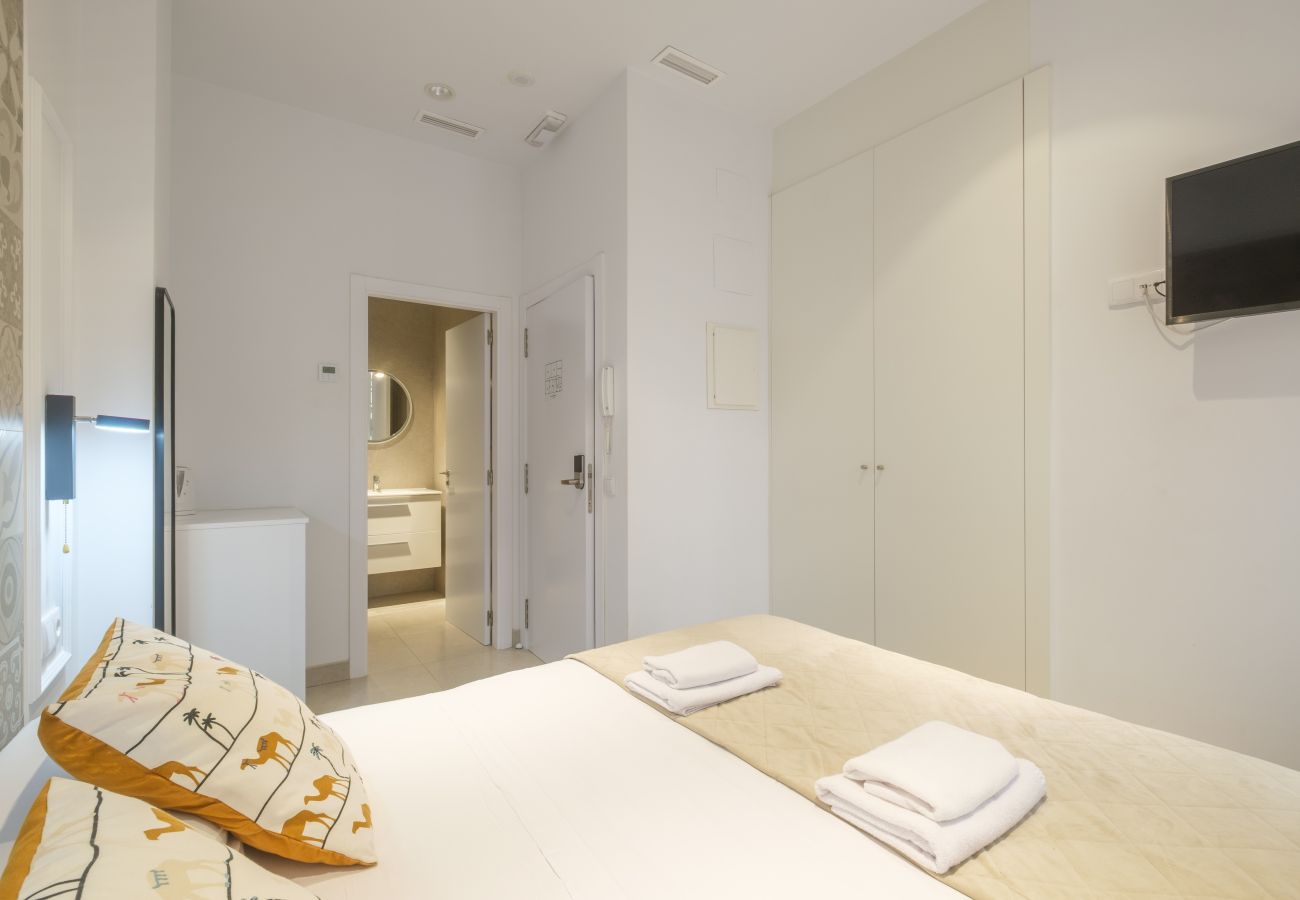 Alquiler por habitaciones en Valencia - ≼ Clean & Cozy Room close to City Centre ≽