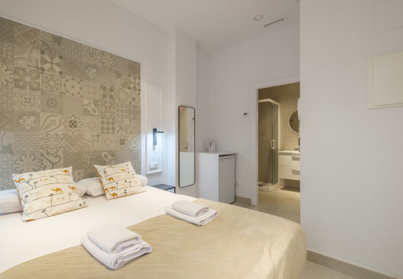 Alquiler por habitaciones en Valencia - ≼ Clean & Cozy Room close to City Centre ≽