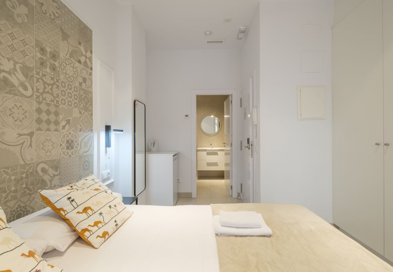 Alquiler por habitaciones en Valencia - ≼ Clean & Cozy Room close to City Centre ≽
