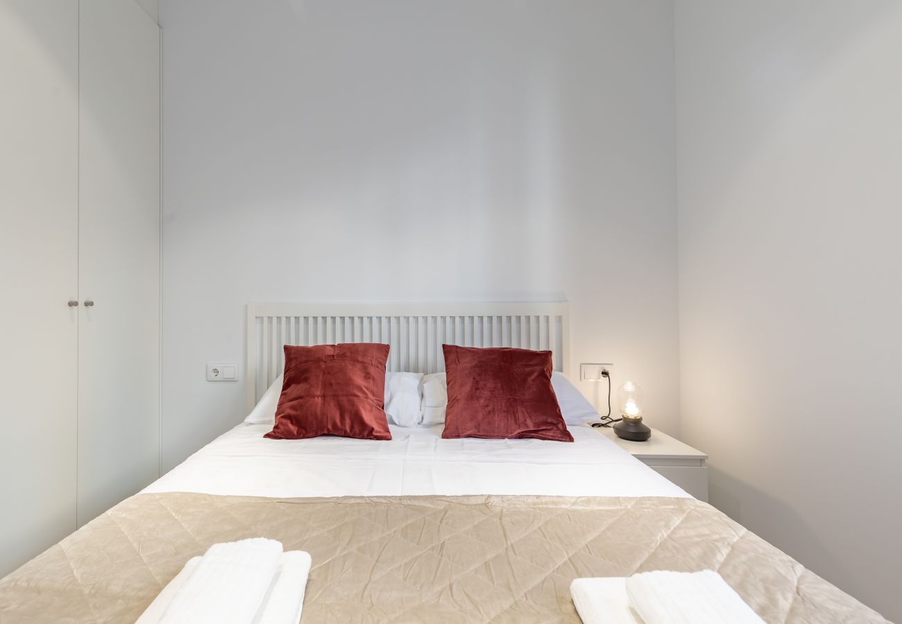 Apartahotel en Valencia - ☙ Apt. with Antique Floor & lots of Sun Light ❧