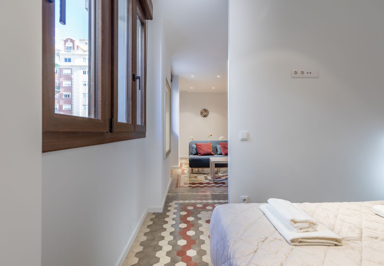 Apartahotel en Valencia - ☙ Apt. with Antique Floor & lots of Sun Light ❧