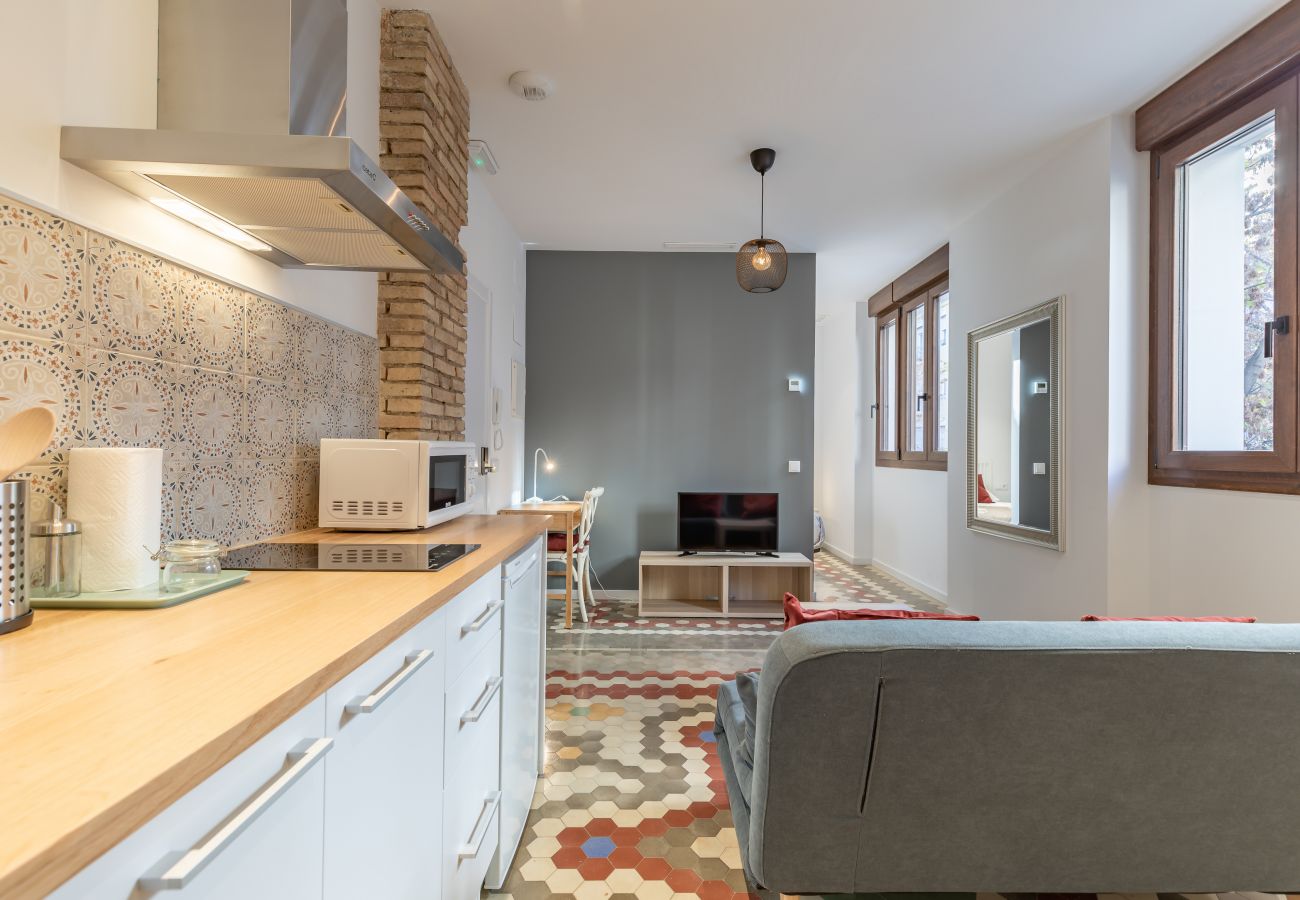 Apartahotel en Valencia - ☙ Apt. with Antique Floor & lots of Sun Light ❧