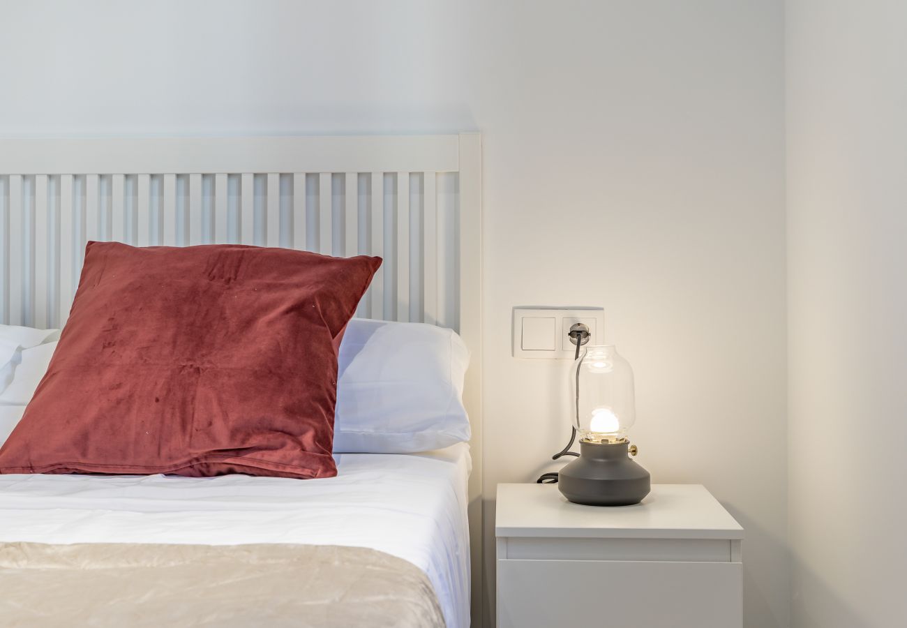 Apartahotel en Valencia - ☙ Apt. with Antique Floor & lots of Sun Light ❧