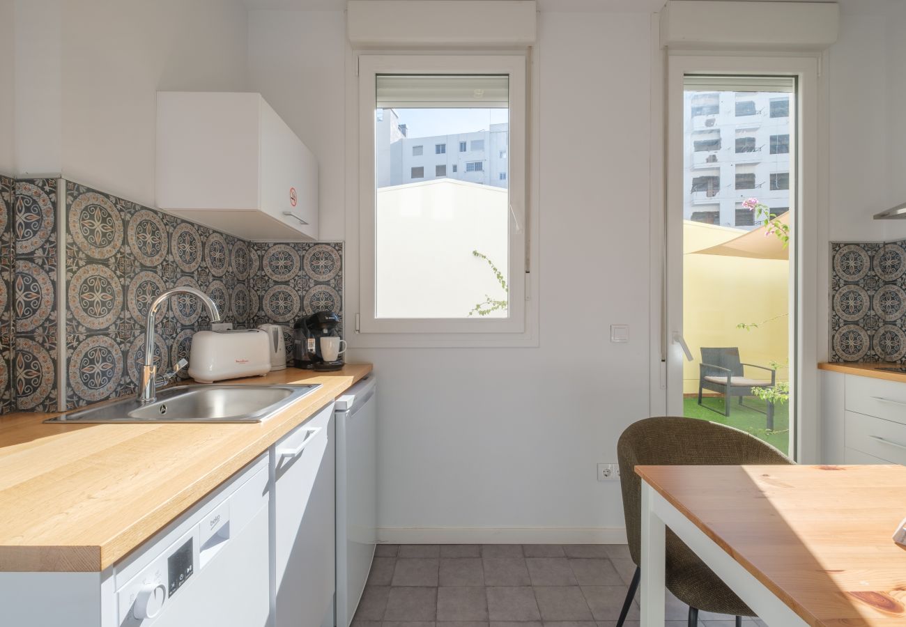 Apartahotel en Valencia - ☀ Marvellous Apt. with a Large Private Terrace ☀