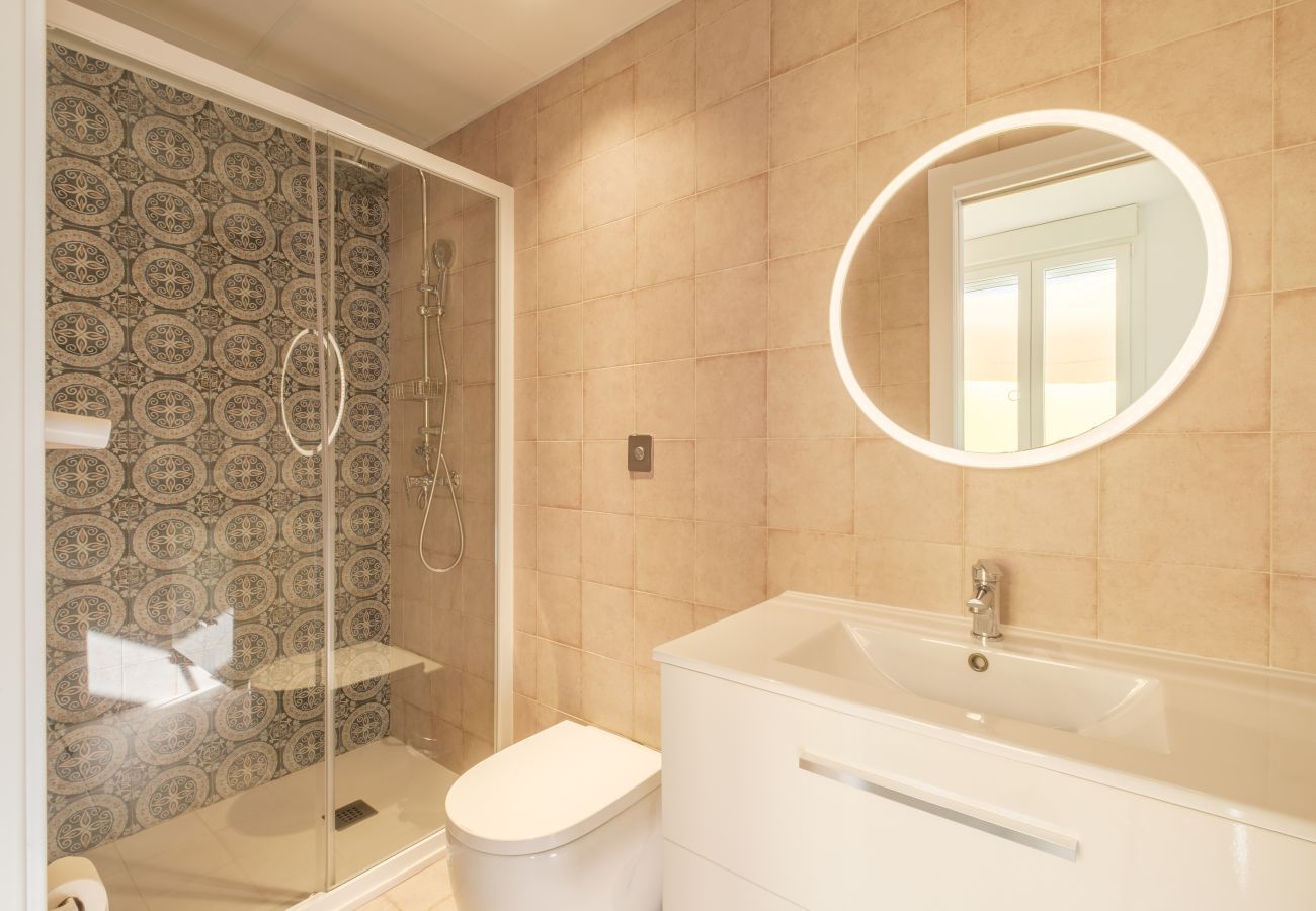 Apartahotel en Valencia - ☀ Marvellous Apt. with a Large Private Terrace ☀