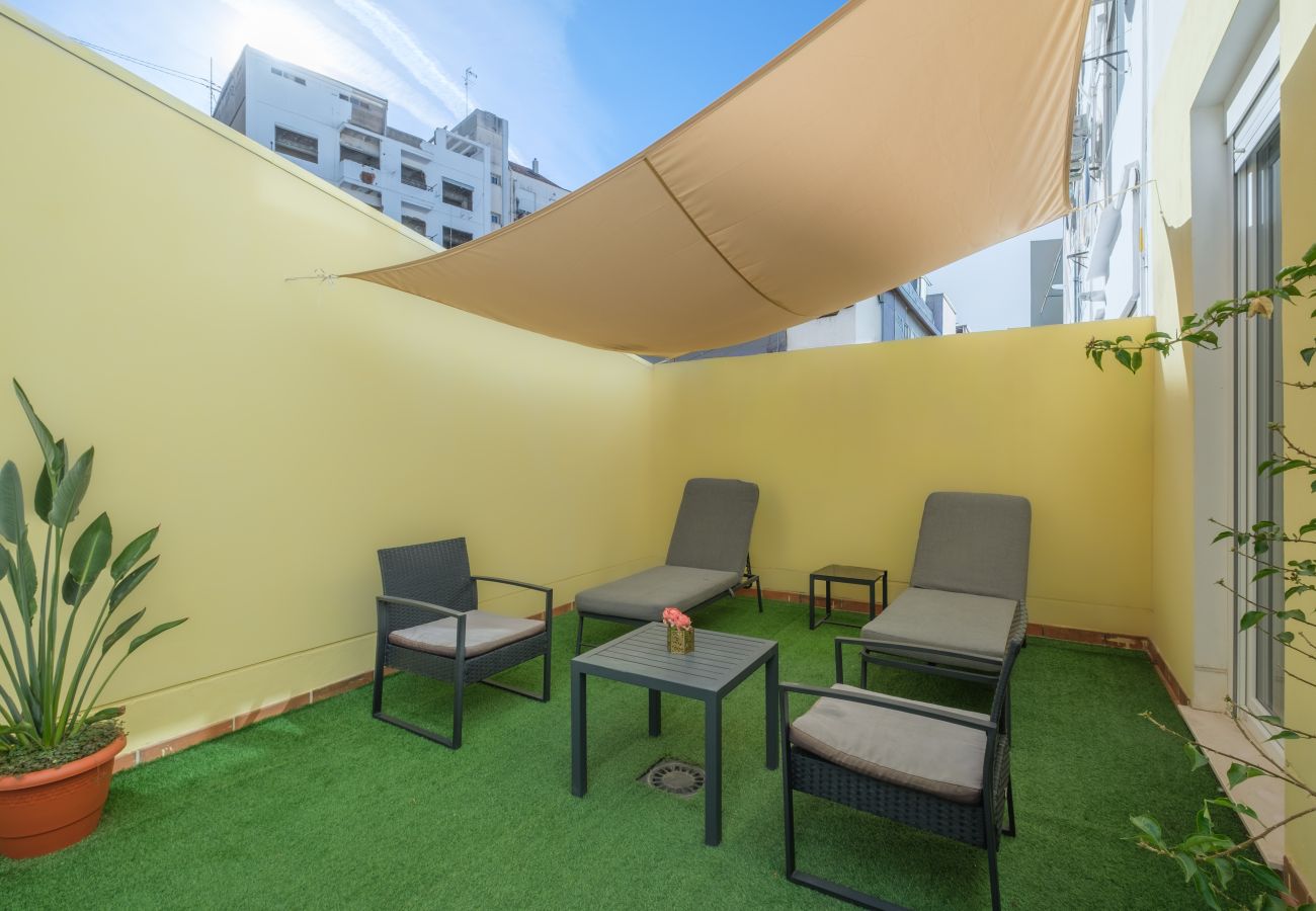 Apartahotel en Valencia - ☀ Marvellous Apt. with a Large Private Terrace ☀