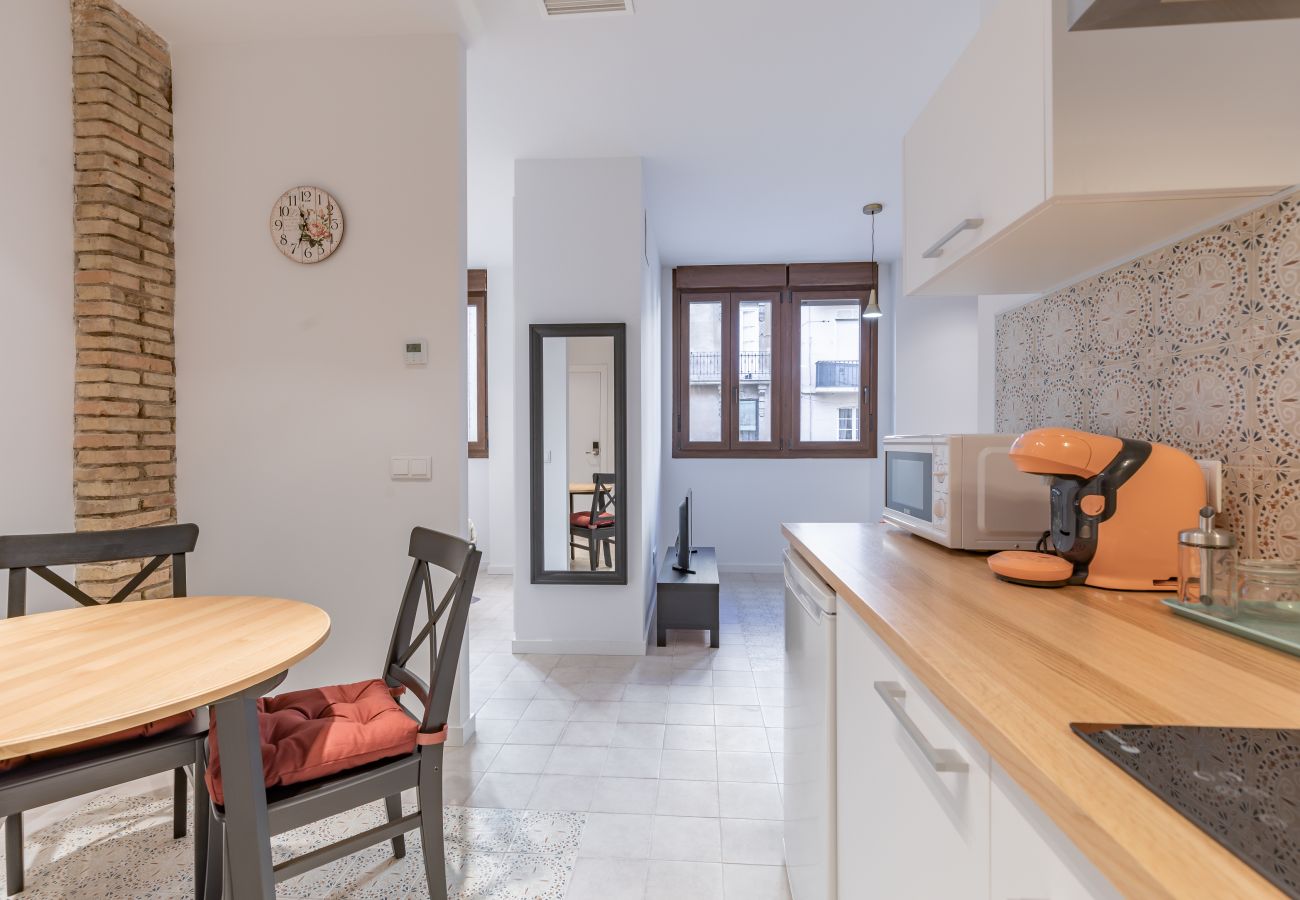 Apartahotel en Valencia - ❈Clean & Tranquil Apartment close to City Centre❈