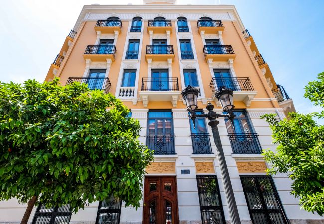 Apartamento en Valencia - ➿Well Lit and Creatively Designed Apartment➿