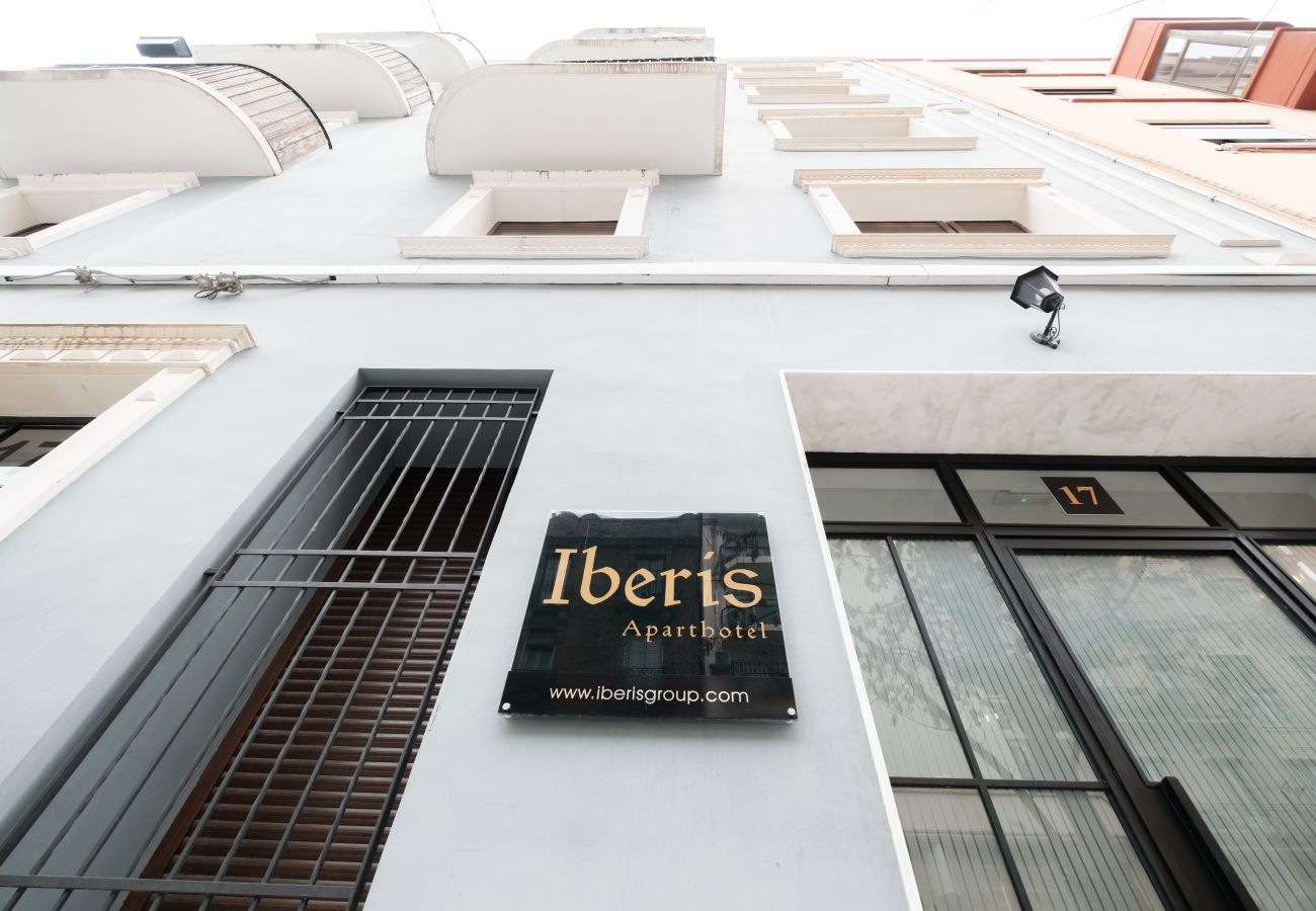 Chambres d'hôtes à Valence / Valencia - ≬ Clean & Cozy Room close to City Centre ≬