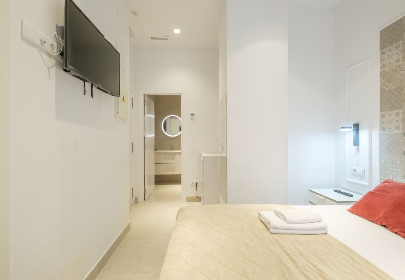 Chambres d'hôtes à Valence / Valencia - ≬ Clean & Cozy Room close to City Centre ≬