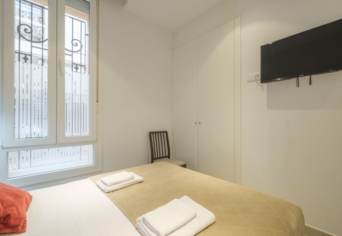 Chambres d'hôtes à Valence / Valencia - ≬ Clean & Cozy Room close to City Centre ≬