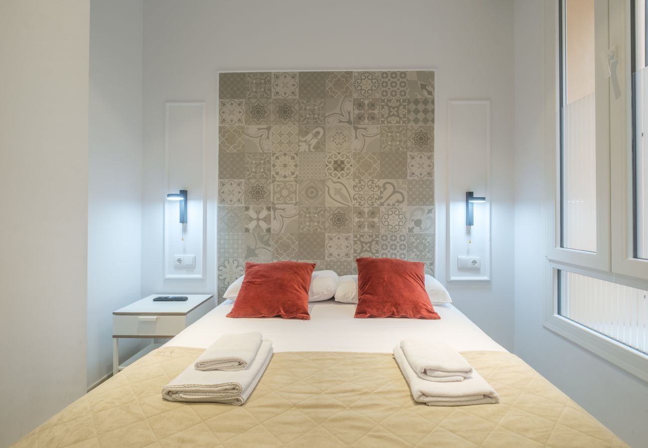 Chambres d'hôtes à Valence / Valencia - ≬ Clean & Cozy Room close to City Centre ≬