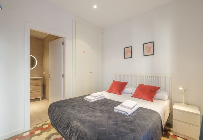 Aparthotel à Valencia - ☙ Apt. with Antique Floor & lots of Sun Light ❧