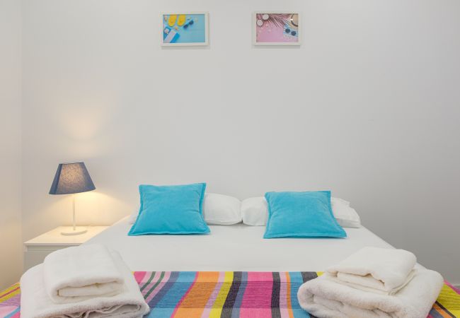 Appartement à Valence / Valencia - § Spacious & Clean Apartment in Quiet Area §