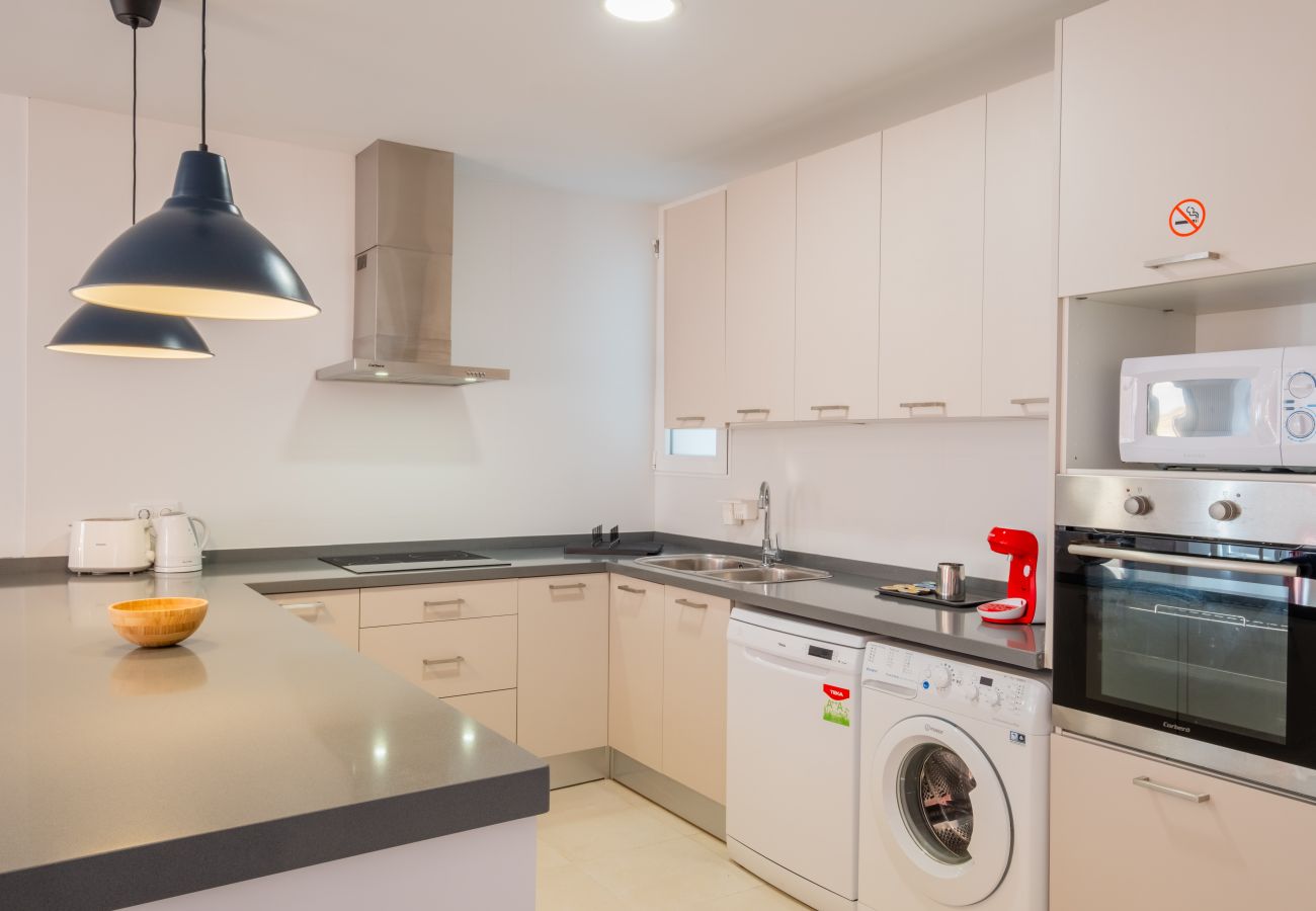 Appartement à Valence / Valencia - Spacious Clean & Colourful Apt Quiet Zone