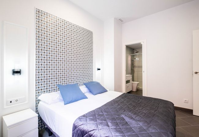 Appartement à Valence / Valencia - 👉🏻New and Modern Apt. with Comfy Beds👈🏻