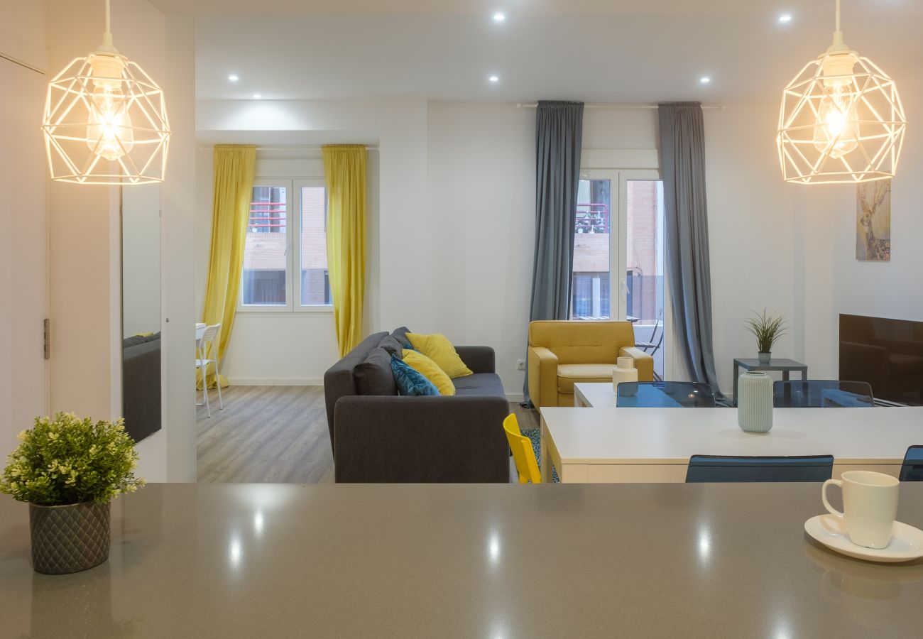 Appartamento a Valencia / València - ♠ Bright, Clean & Very Comfortable Apartment ♠