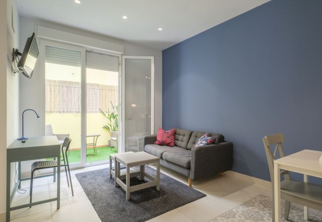 Aparthotel a Valencia - ⍟ Sunny/ Private Terrace/ Wheelchair access ⍟