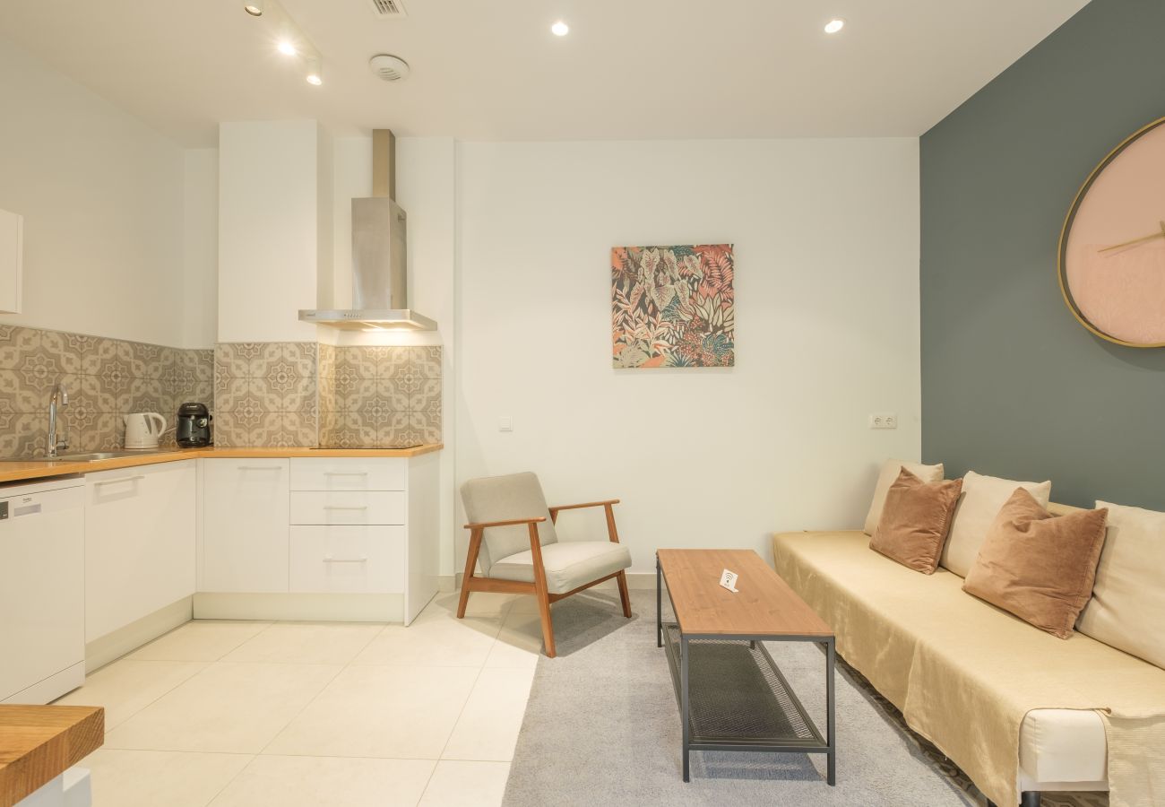 Aparthotel a Valencia / València - ꕥ Chic & Comfortable Apartment/ Private Terrace ꕥ