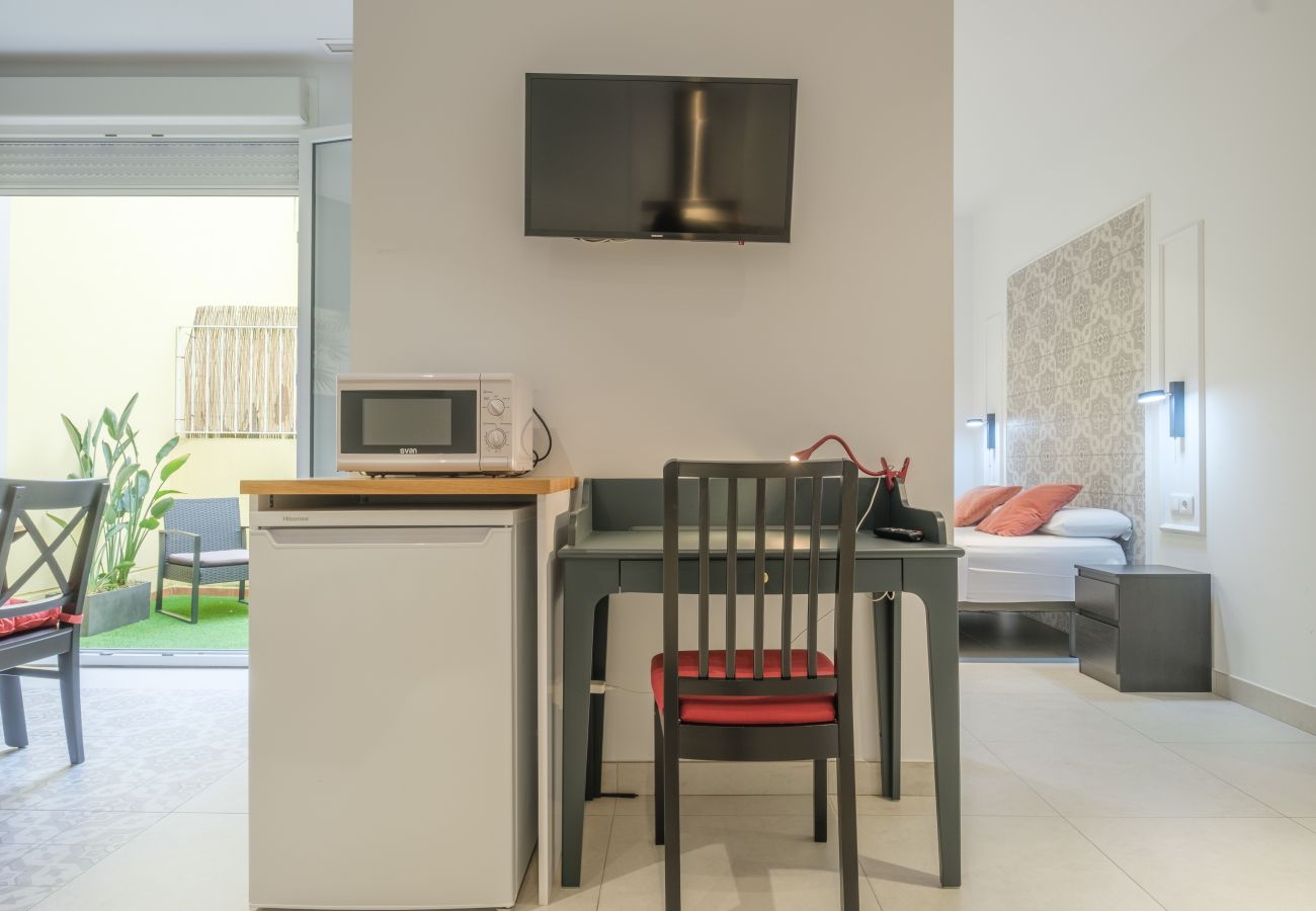 Aparthotel a Valencia / València - ꕥ Chic & Comfortable Apartment/ Private Terrace ꕥ