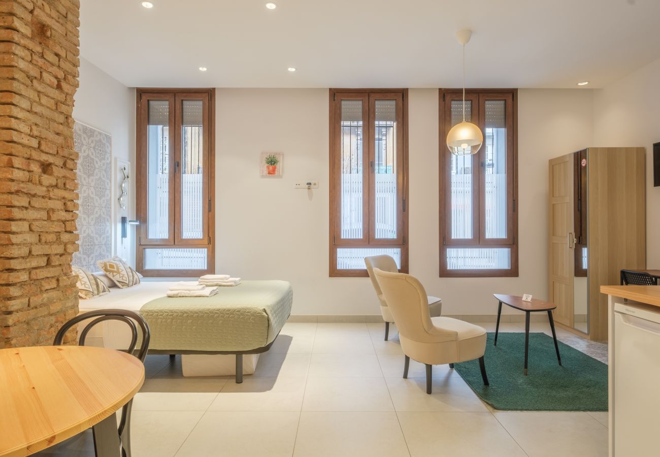 Aparthotel a Valencia / València - ⚜ Gorgeous Apartment close to City Centre ⚜