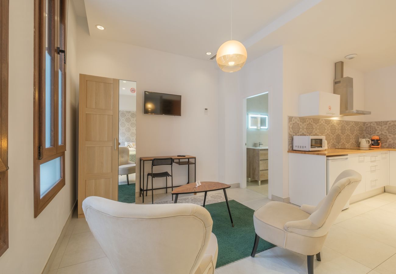 Aparthotel a Valencia / València - ⚜ Gorgeous Apartment close to City Centre ⚜