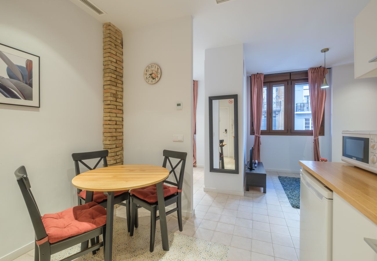 Aparthotel a Valencia / València - ❈Clean & Tranquil Apartment close to City Centre❈