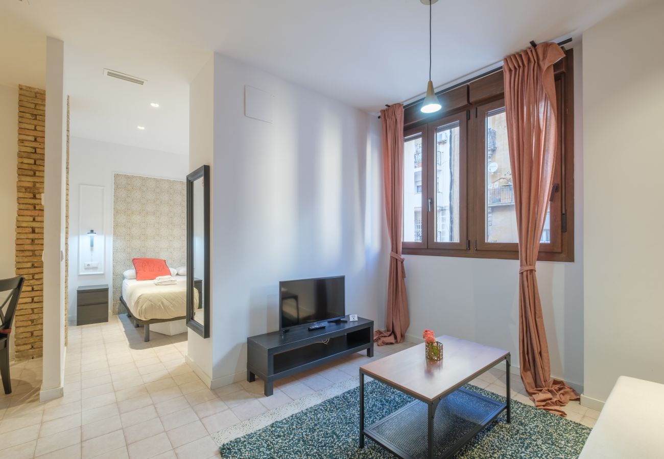 Aparthotel a Valencia / València - ❈Clean & Tranquil Apartment close to City Centre❈
