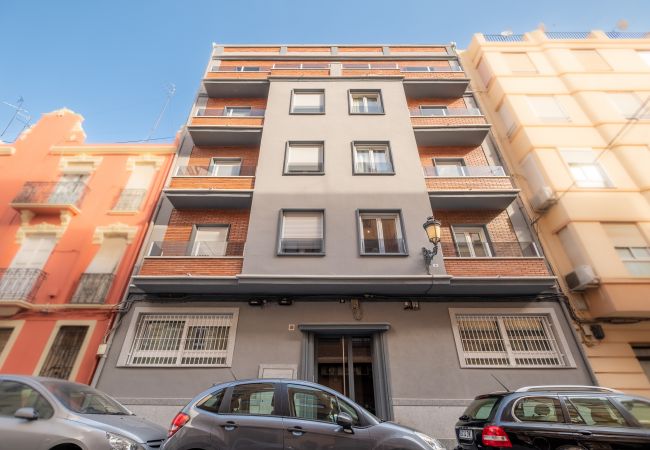 Appartamento a Valencia / València - Spacious Clean & Colourful Apt Quiet Zone