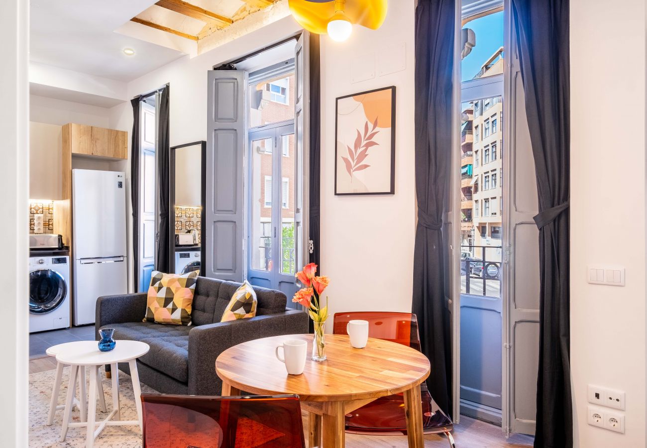 Studio a Valencia / València - 🌻Classy Studio Apartment with Unique Design🌻