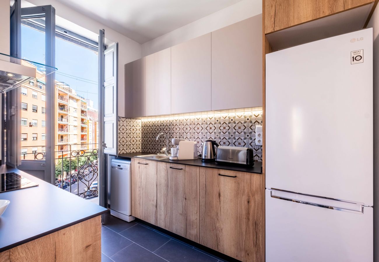 Appartamento a Valencia / València - ➿Well Lit and Creatively Designed Apartment➿