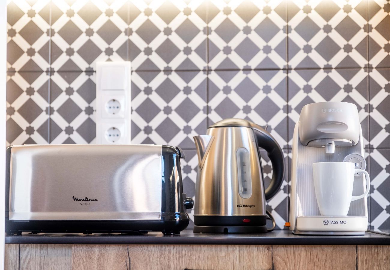 Appartamento a Valencia / València - Bright House with Warm and Friendly Vibes