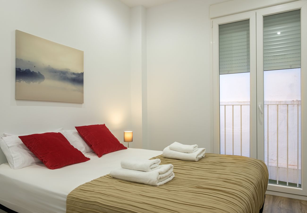 Apartment in Valencia / València - ◉Brand New Apartment With Super Comfortable Beds◉