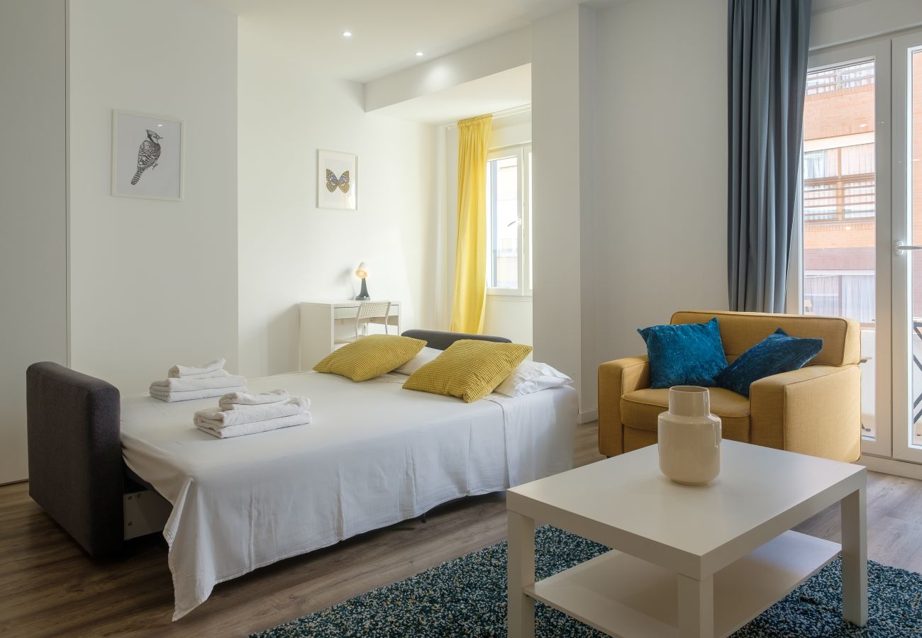 Apartment in Valencia / València - ♠ Bright, Clean & Very Comfortable Apartment ♠