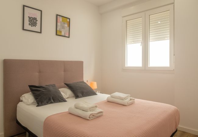 Apartment in Valencia / València - ♥ Modern Penthouse with Private Terrace ♥