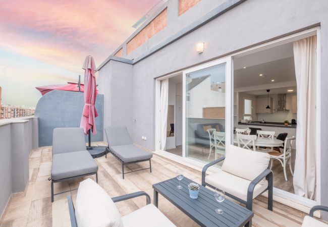 Apartment in Valencia / València - ♥ Modern Penthouse with Private Terrace ♥
